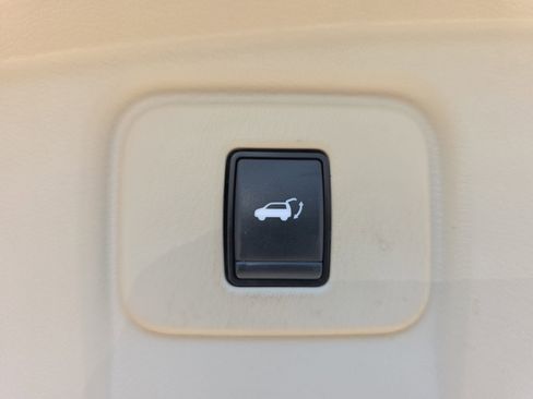 Used 2019 Nissan Murano SL w/ SL Technology Package FWD image 13