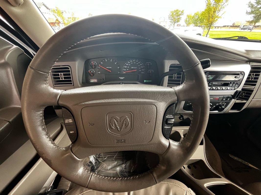 Used 2003 Dodge Durango SLT Plus AWD/4WD image 12