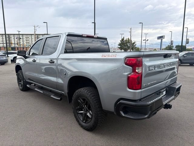Used 2025 Chevrolet Silverado 1500 Custom Trail Boss w/ LPO, Dark Essentials Package AWD/4WD image 5