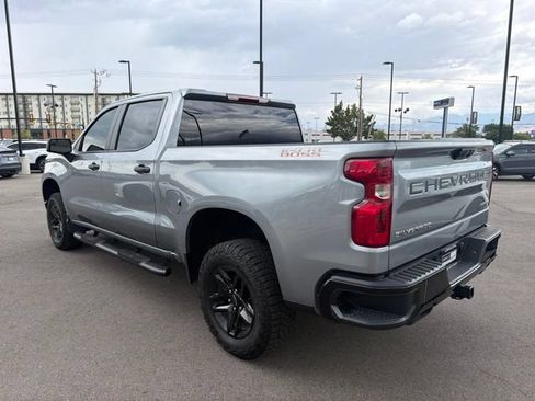 Used 2025 Chevrolet Silverado 1500 Custom Trail Boss w/ LPO, Dark Essentials Package AWD/4WD image 5