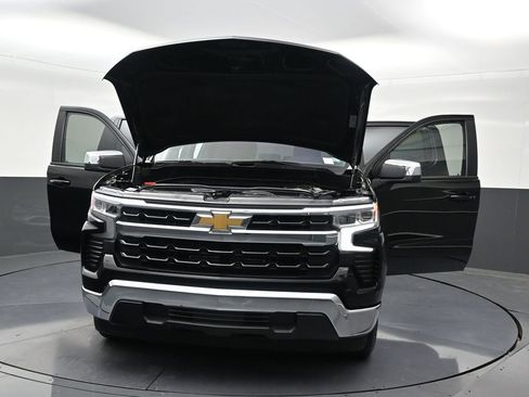 Used 2023 Chevrolet Silverado 1500 LT RWD image 38