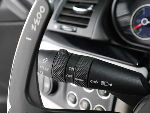 Used 2016 Maserati GranTurismo Sport RWD image 29