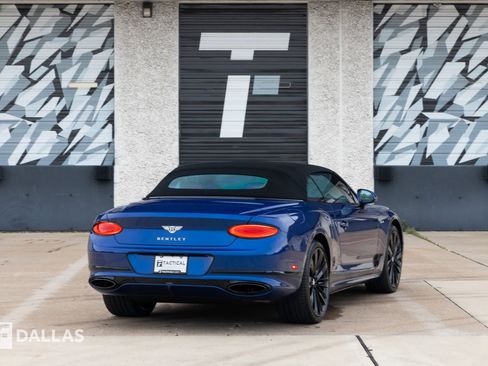 Used 2022 Bentley Continental GT Speed image 17
