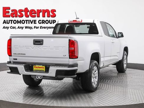 Used 2022 Chevrolet Colorado LT w/ Fleet Safety Package image 5