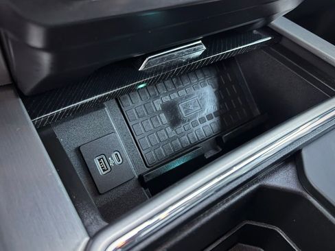 Used 2022 Ford F250 Platinum w/ FX4 Off-Road Package image 62