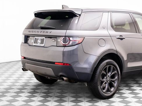 Used 2019 Land Rover Discovery Sport image 32