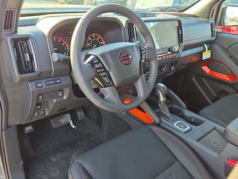 New 2026 Nissan Frontier PRO-4X w/ Pro-4x Convenience Package image 10