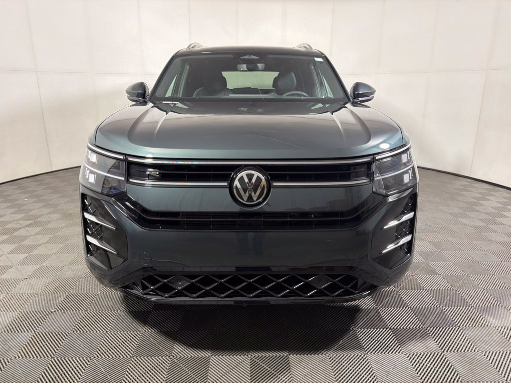 New 2027 Volkswagen Atlas SEL R-Line AWD/4WD image 3