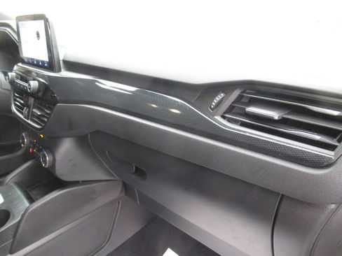 Used 2023 Ford Escape ST-Line AWD/4WD image 7