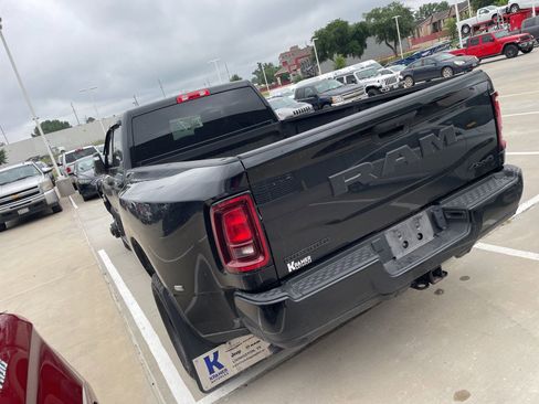 Used 2025 RAM 3500 Big Horn AWD/4WD image 6