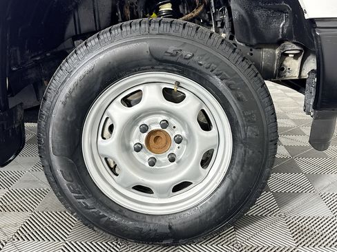 Used 2023 Ford F150 XL image 25