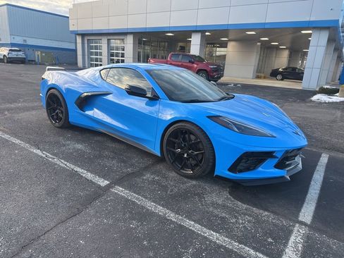 Used 2023 Chevrolet Corvette Stingray Coupe w/ Z51 Performance Package image 21