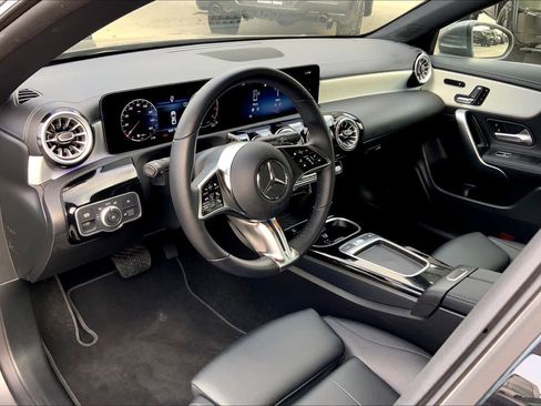 Used 2024 Mercedes-Benz CLA 250 image 15