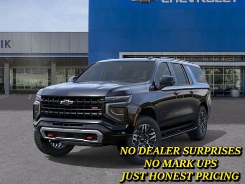 New 2026 Chevrolet Suburban Z71 w/ Comfort Package AWD/4WD image 6
