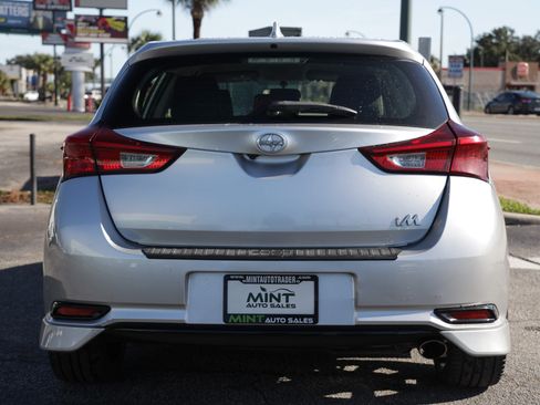Used 2016 Scion iM FWD image 11