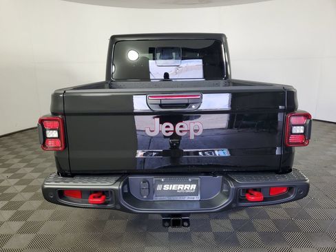 New 2026 Jeep Gladiator Rubicon w/ Safety Group AWD/4WD image 5
