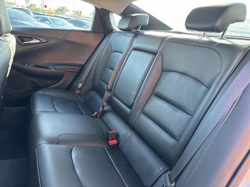 Used 2017 Chevrolet Malibu LT w/ Leather Package image 16