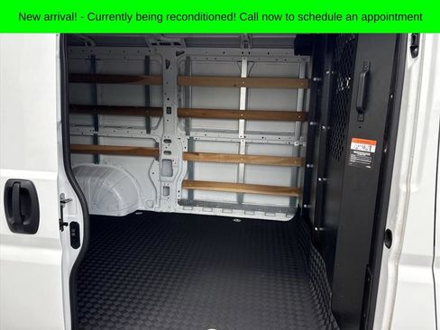 Used 2025 RAM ProMaster 2500 w/ U-Haul Equipment Group FWD image 10