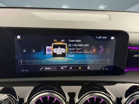 Used 2021 Mercedes-Benz CLA 35 AMG 4MATIC image 26