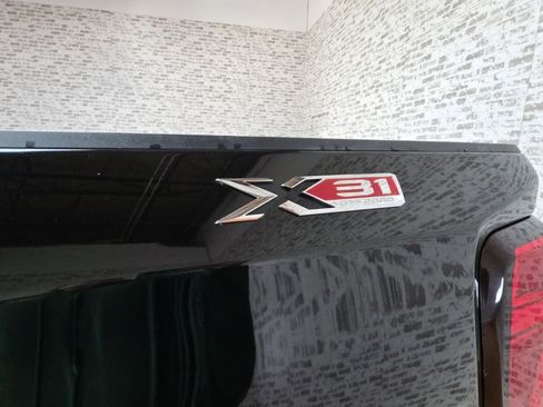 Used 2023 GMC Sierra 1500 Elevation image 7