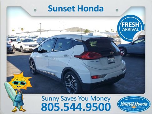 Used 2017 Chevrolet Bolt Premier w/ Driver Confidence II Package image 8