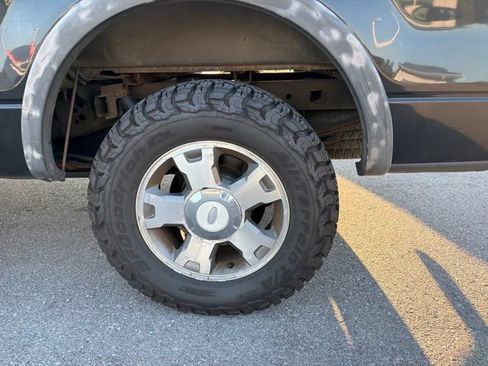 Used 2010 Ford F150 4x4 SuperCrew image 7
