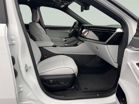 Used 2025 Jeep Wagoneer S Limited image 26