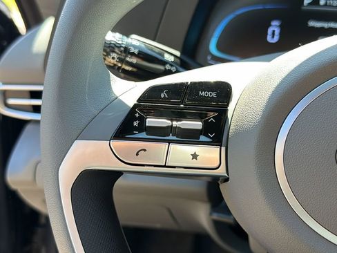 New 2026 Hyundai Elantra SE image 27