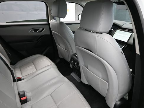 Used 2025 Land Rover Range Rover Velar Dynamic SE image 42