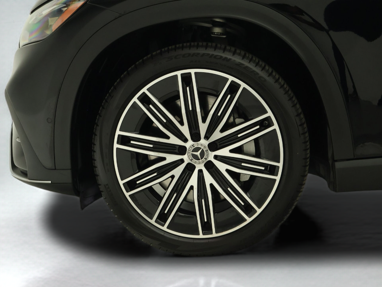 Certified 2023 Mercedes-Benz EQE 500 4MATIC SUV image 27