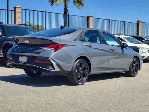 New 2026 Hyundai Elantra Sport image 2