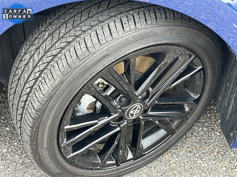 Used 2025 Toyota Camry SE image 9