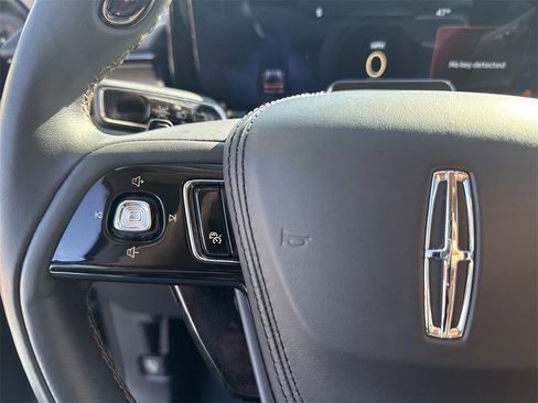 Used 2025 Lincoln Aviator Reserve w/ Illumination Package image 26