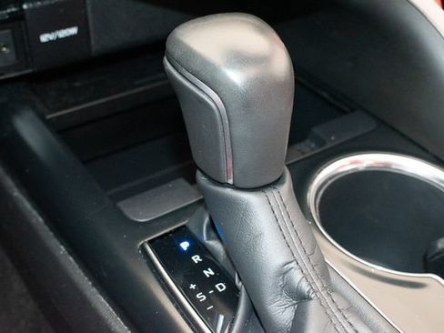 Used 2019 Toyota Camry XSE FWD image 32