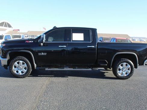 Used 2020 Chevrolet Silverado 2500 LTZ w/ LTZ Texas Edition image 11
