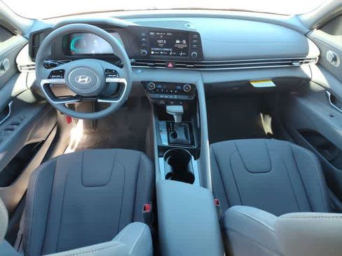 New 2026 Hyundai Elantra Blue image 13