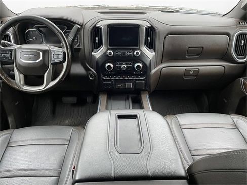 Used 2021 GMC Sierra 3500 Denali w/ Denali Ultimate Package image 10