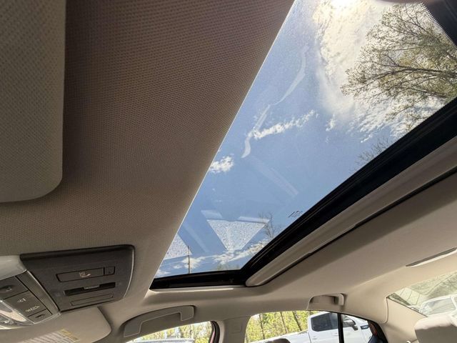 Used 2023 Nissan Altima 2.5 SL AWD/4WD image 23