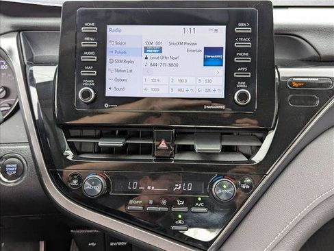 Used 2024 Toyota Camry SE w/ Convenience Package image 14