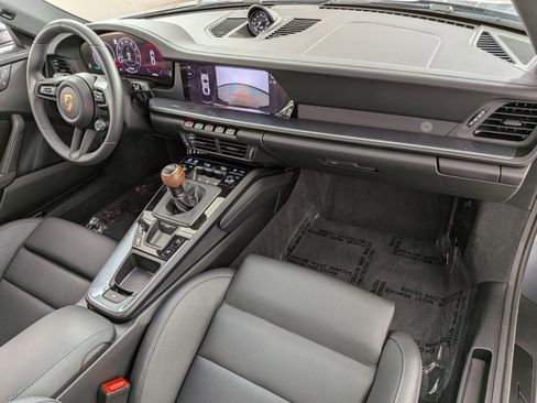 Used 2026 Porsche 911 Carrera image 24