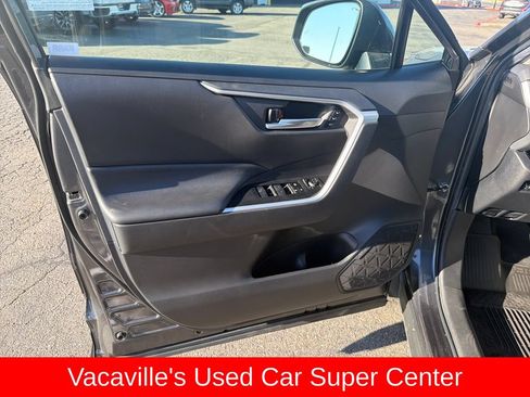 Used 2023 Toyota RAV4 XLE Premium AWD/4WD image 10