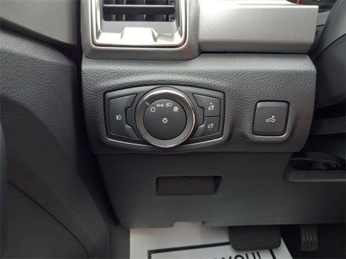 Used 2022 Ford Ranger XLT w/ Equipment Group 301A Mid image 22