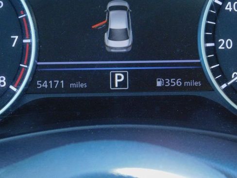 Used 2023 Nissan Sentra SV image 17