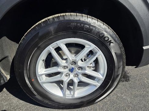 Certified 2025 Ford Explorer Active AWD/4WD image 45