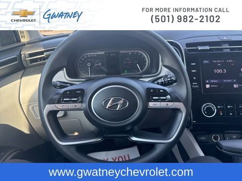 Used 2023 Hyundai Tucson SEL AWD/4WD image 16
