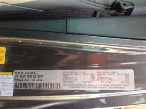 New 2025 Jeep Gladiator Mojave w/ Safety Group AWD/4WD image 18