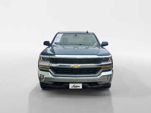 Used 2017 Chevrolet Silverado 1500 LT w/ LT Convenience Package image 8