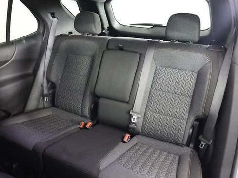 Used 2023 Chevrolet Equinox LT AWD/4WD image 29