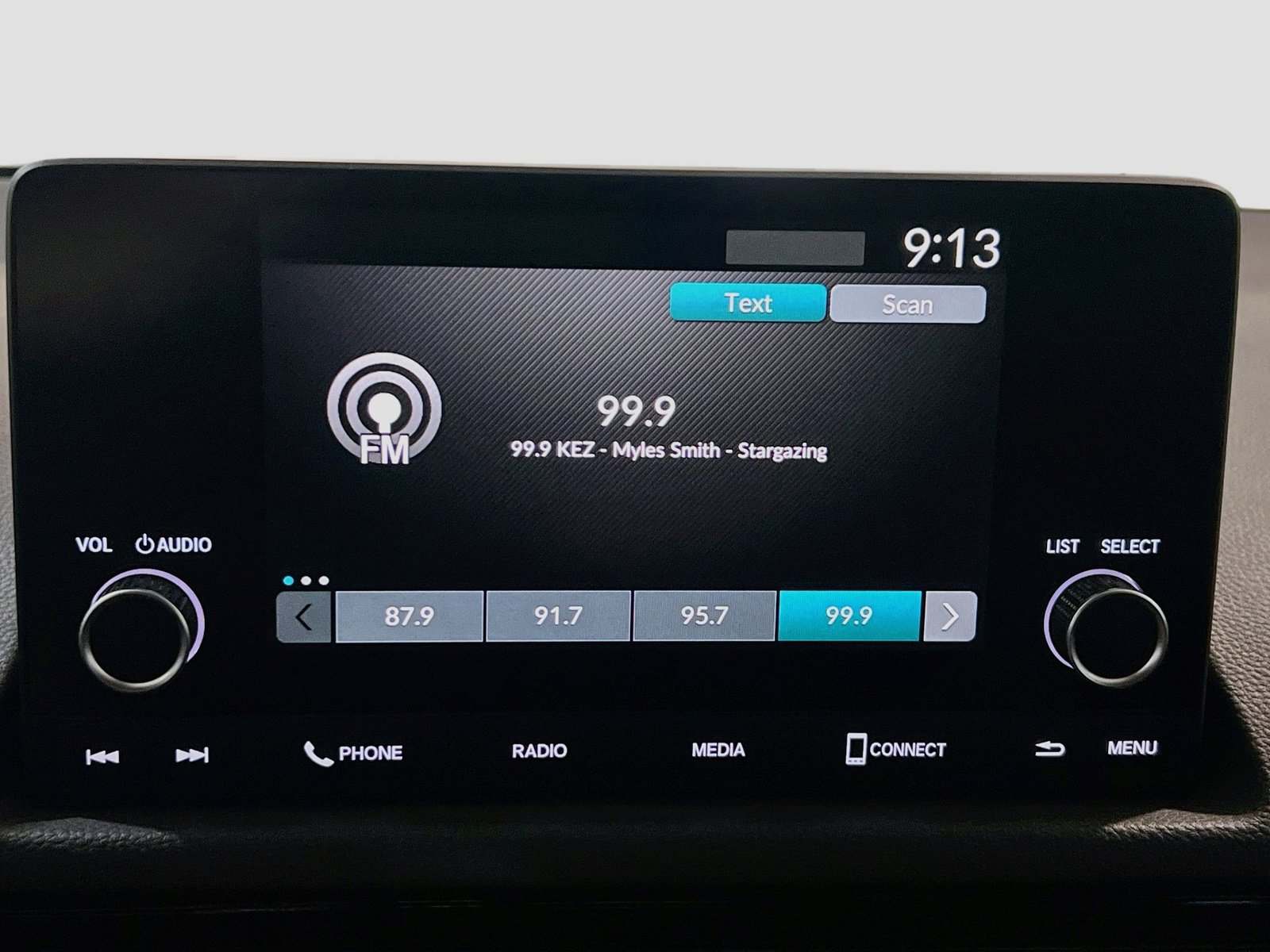 Used 2022 Honda Civic LX image 10