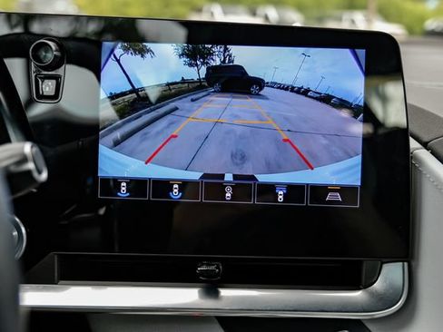 Used 2023 Chevrolet Corvette Stingray Preferred Cpe w/ 2LT RWD image 25
